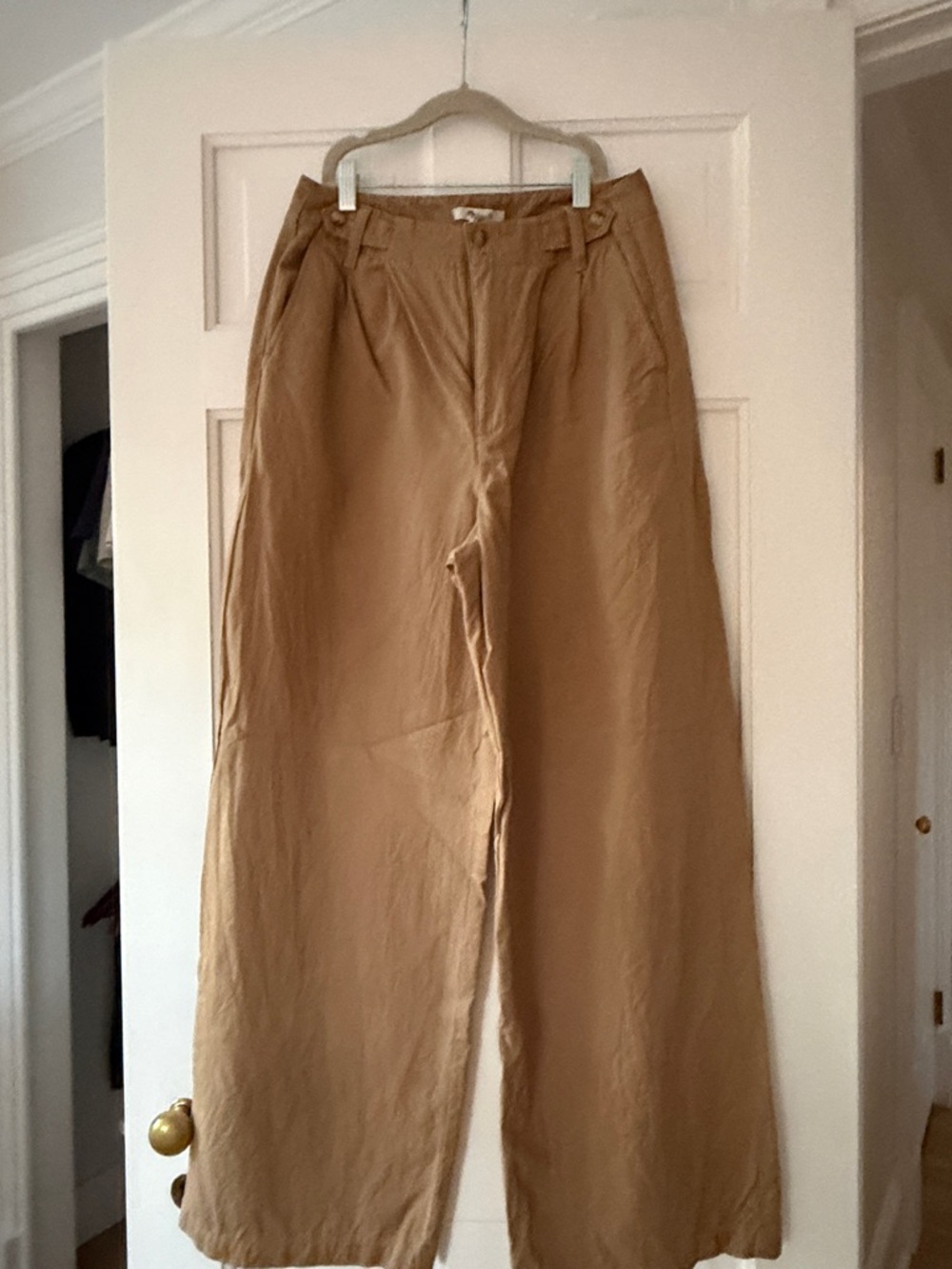 Madewell Wide-Leg Chinos in Tan size 4